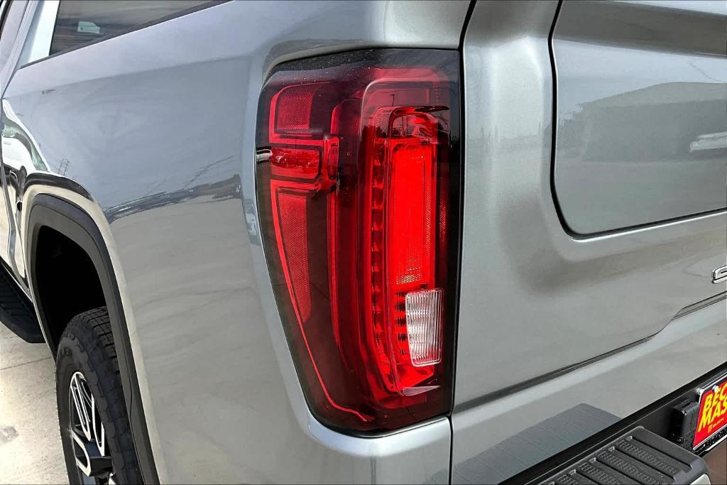 new 2025 GMC Sierra 1500 car, priced at $69,110