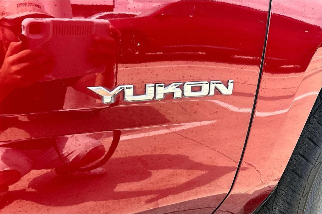 used 2019 GMC Yukon car, priced at $34,752