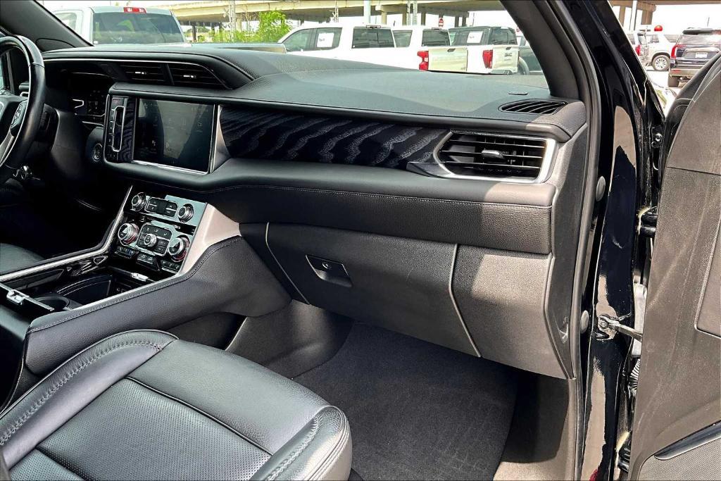 used 2022 GMC Yukon car, priced at $54,400
