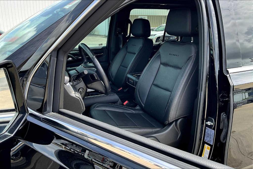used 2022 GMC Yukon car, priced at $54,400
