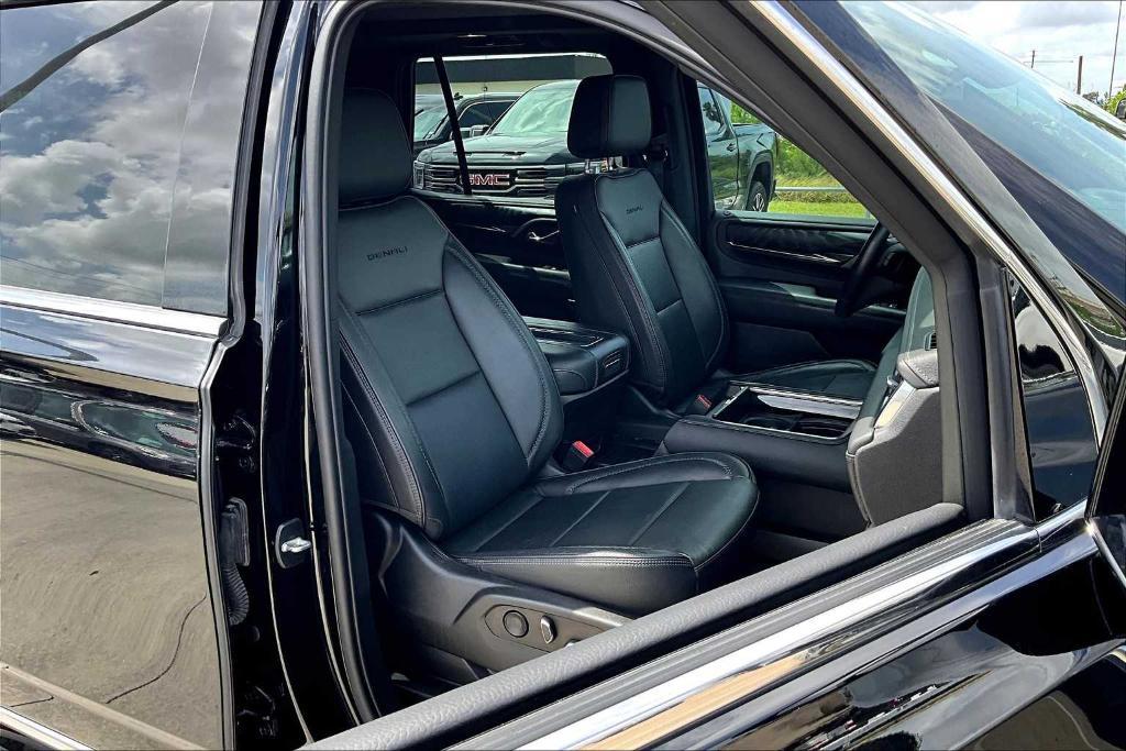 used 2022 GMC Yukon car, priced at $54,400