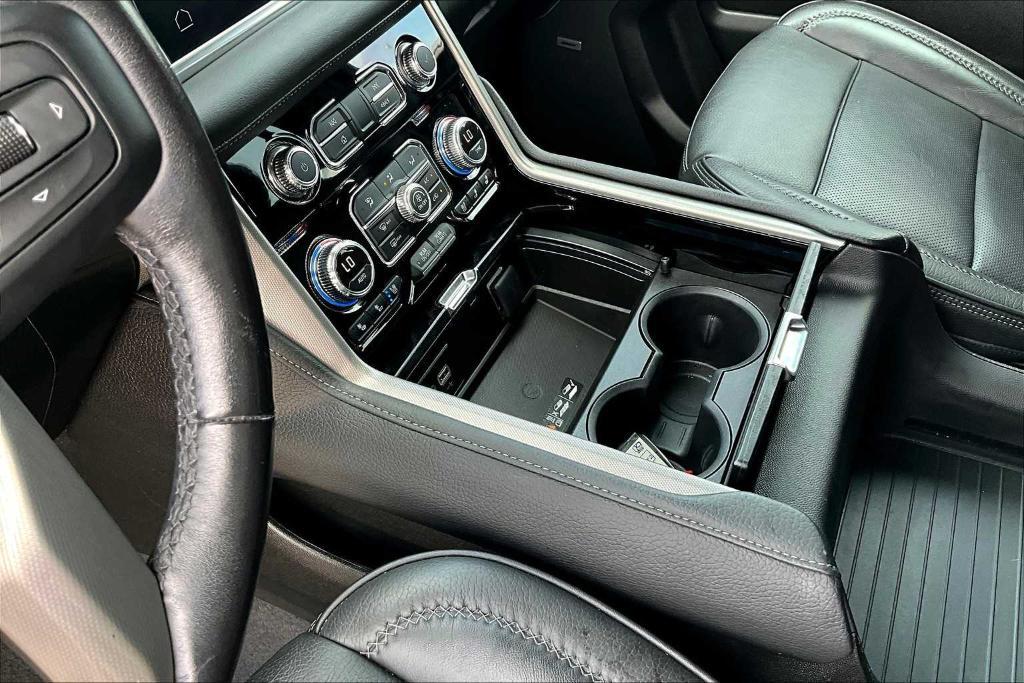 used 2022 GMC Yukon car, priced at $54,400