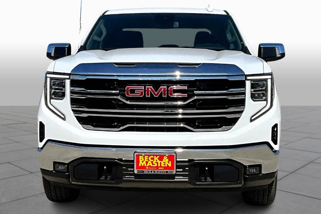 new 2025 GMC Sierra 1500 car, priced at $58,900