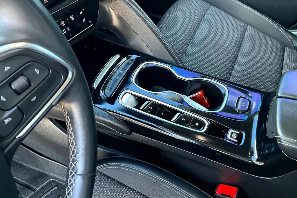 used 2022 Buick Envision car, priced at $18,400