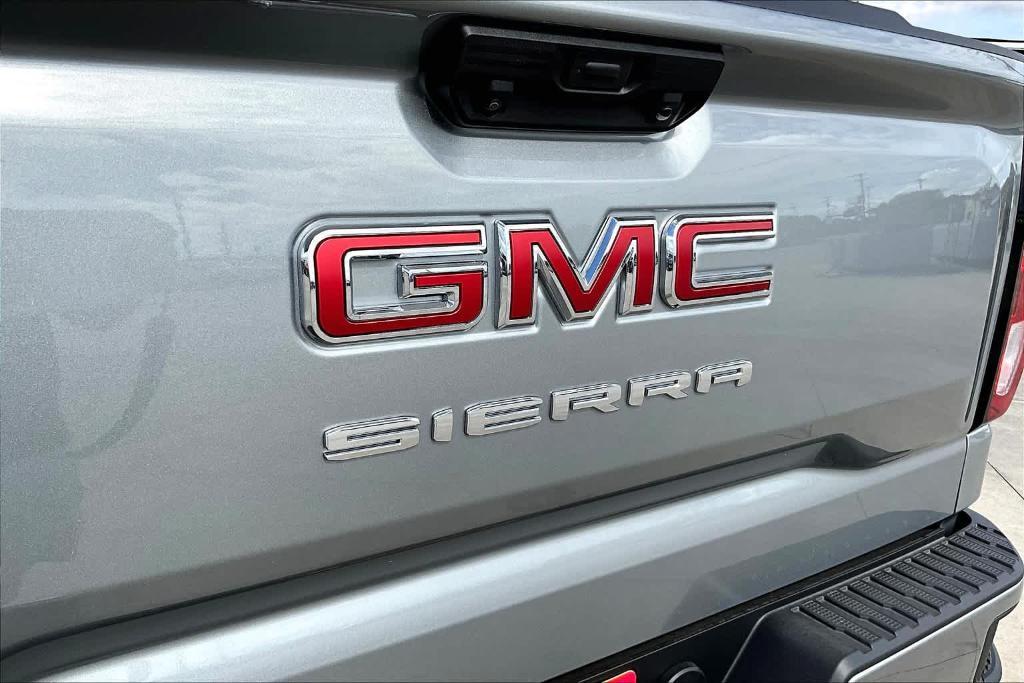 new 2024 GMC Sierra 1500 car, priced at $42,692