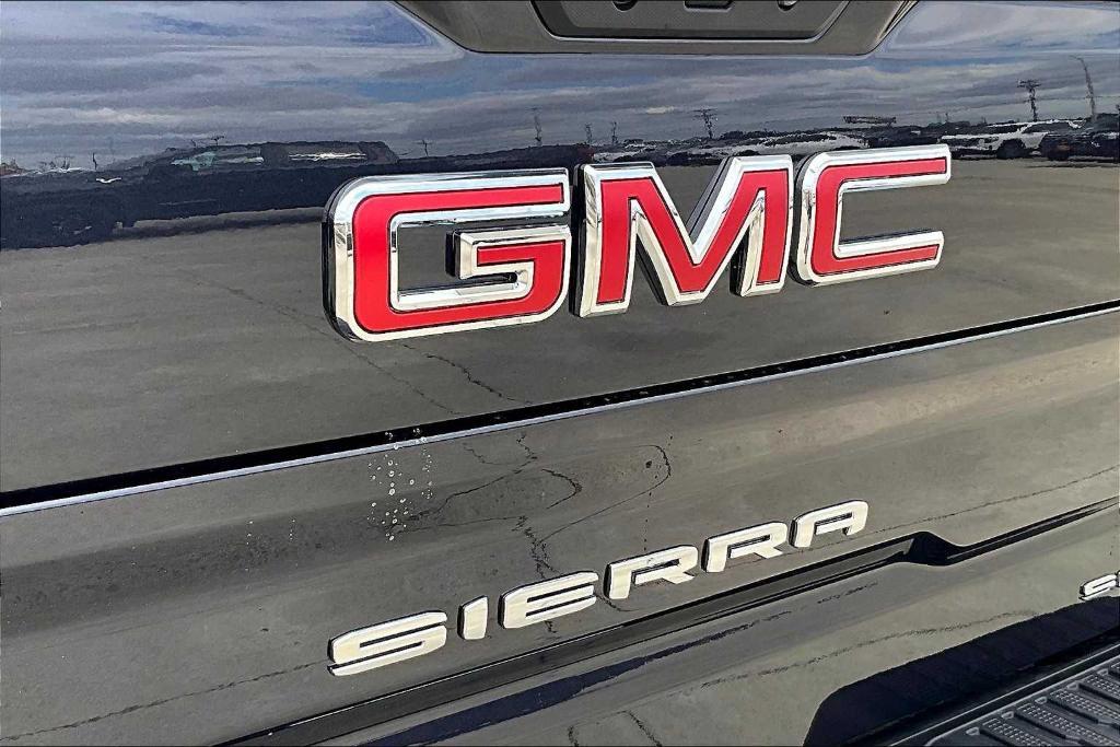 new 2025 GMC Sierra 1500 car, priced at $54,585