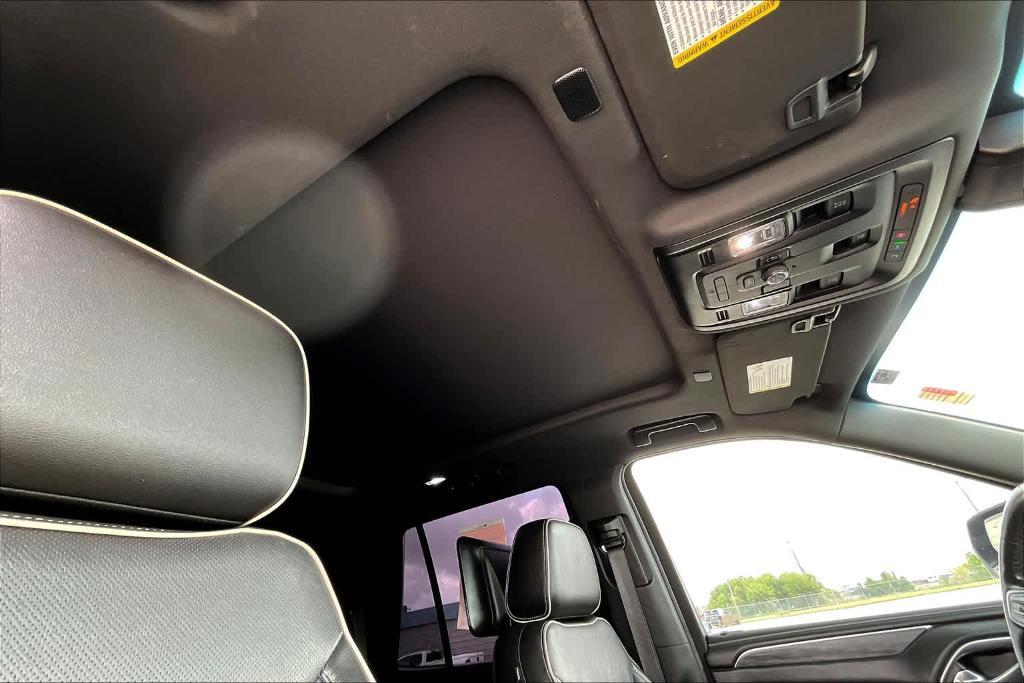used 2021 GMC Yukon car, priced at $44,467