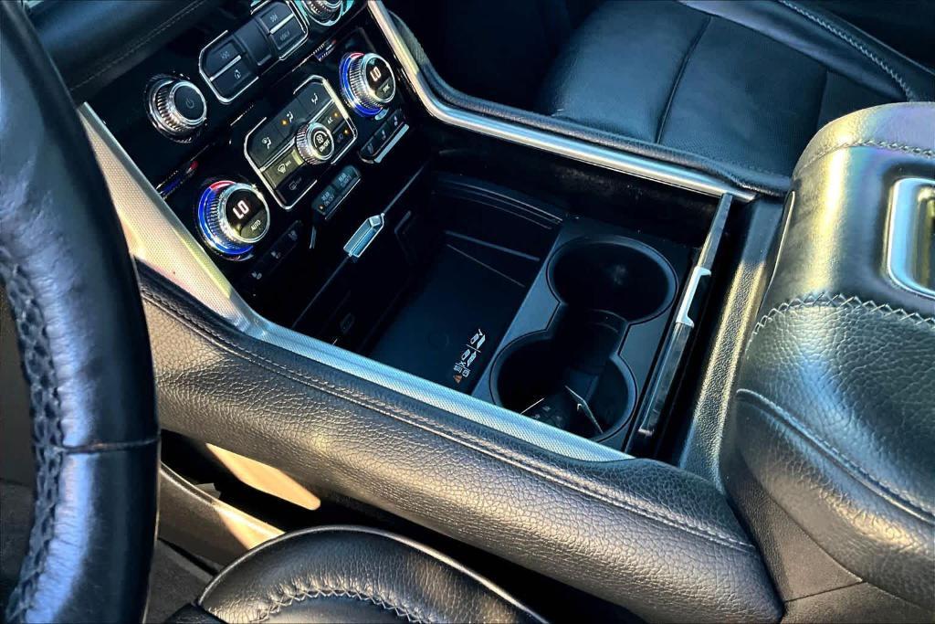 used 2021 GMC Yukon car, priced at $38,800