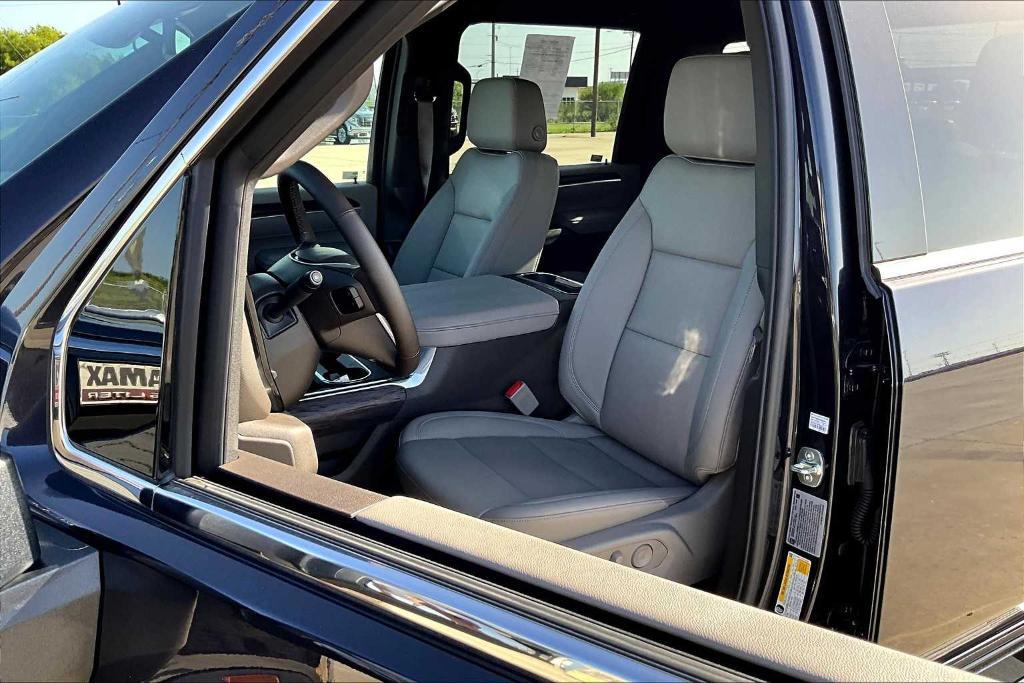 used 2025 GMC Sierra 2500 car, priced at $74,900