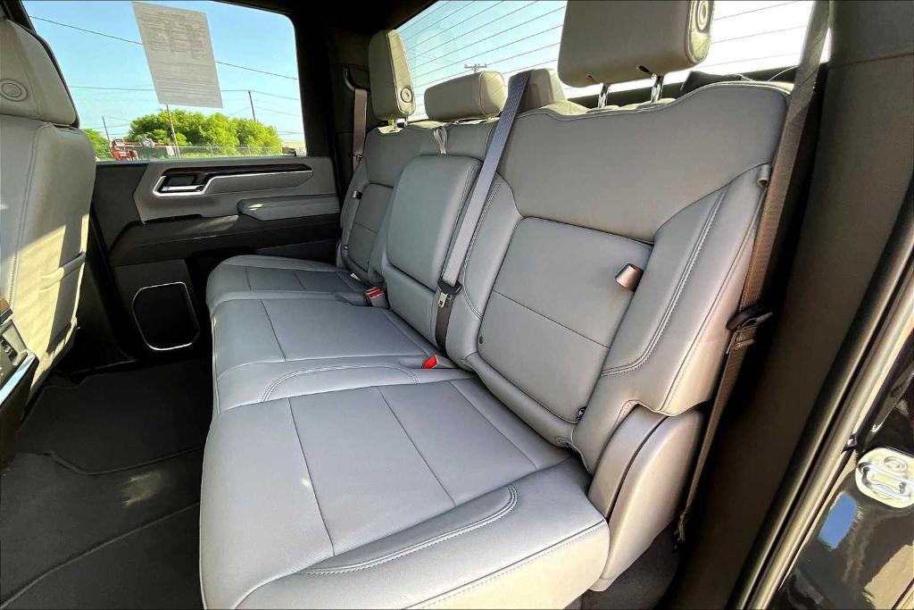 used 2025 GMC Sierra 2500 car, priced at $74,900