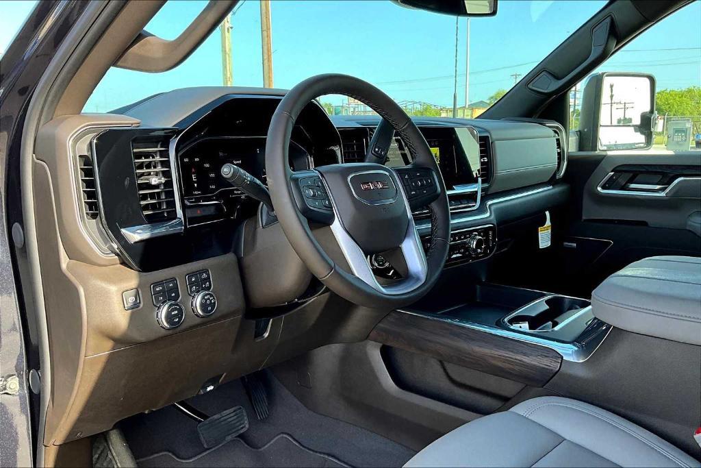 used 2025 GMC Sierra 2500 car, priced at $74,900