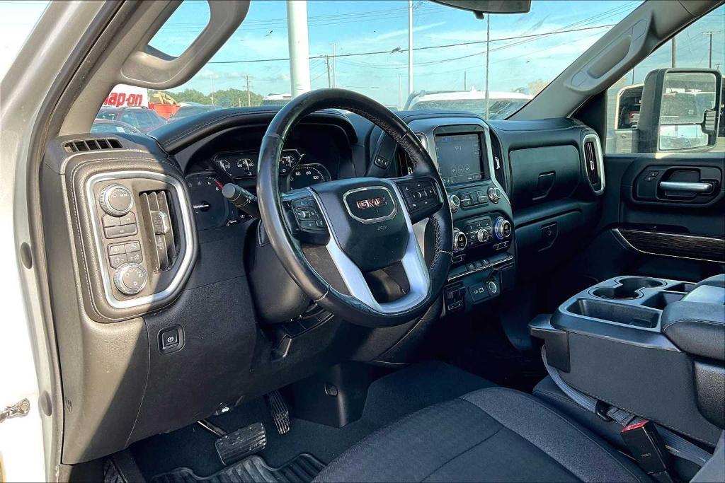 used 2022 GMC Sierra 2500 car, priced at $39,400