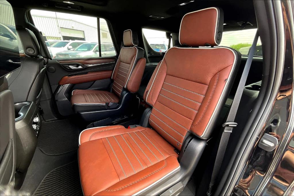 used 2023 GMC Yukon car, priced at $77,900