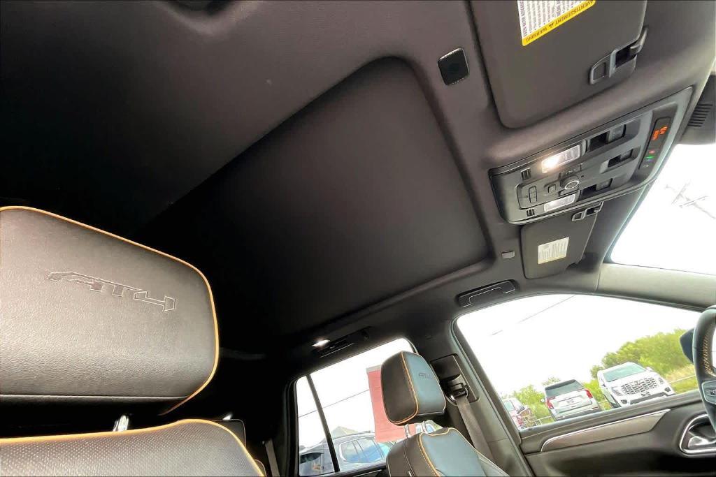 used 2023 GMC Yukon car, priced at $52,400