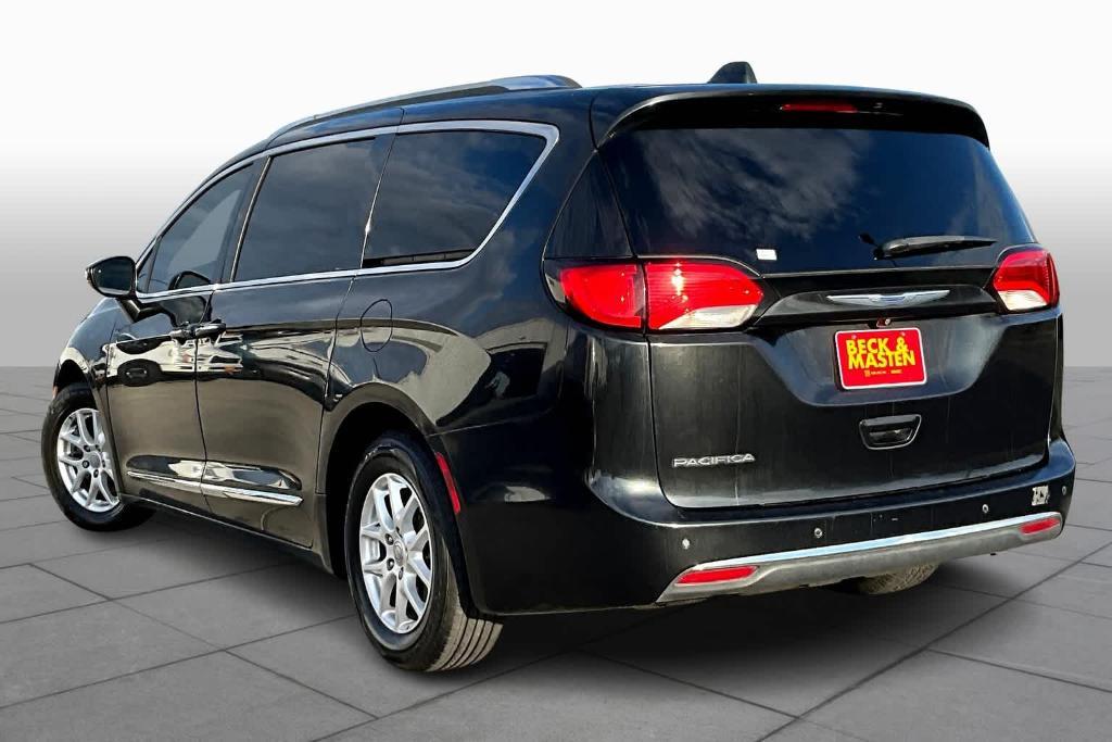 used 2020 Chrysler Pacifica car, priced at $19,980