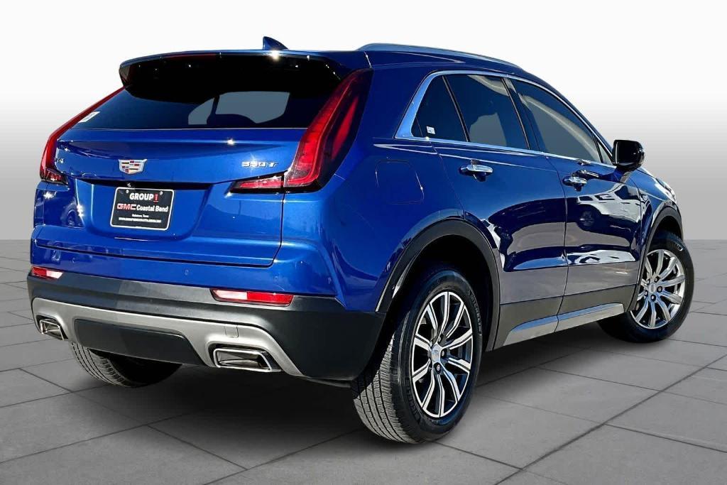 used 2022 Cadillac XT4 car, priced at $22,600