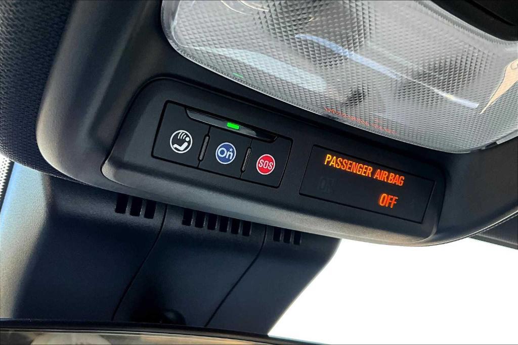 used 2024 GMC Canyon car, priced at $38,995