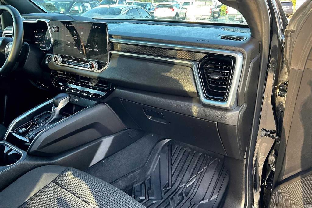 used 2024 GMC Canyon car, priced at $38,995