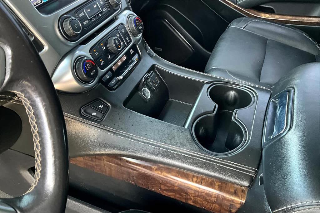 used 2020 Chevrolet Suburban car, priced at $27,200