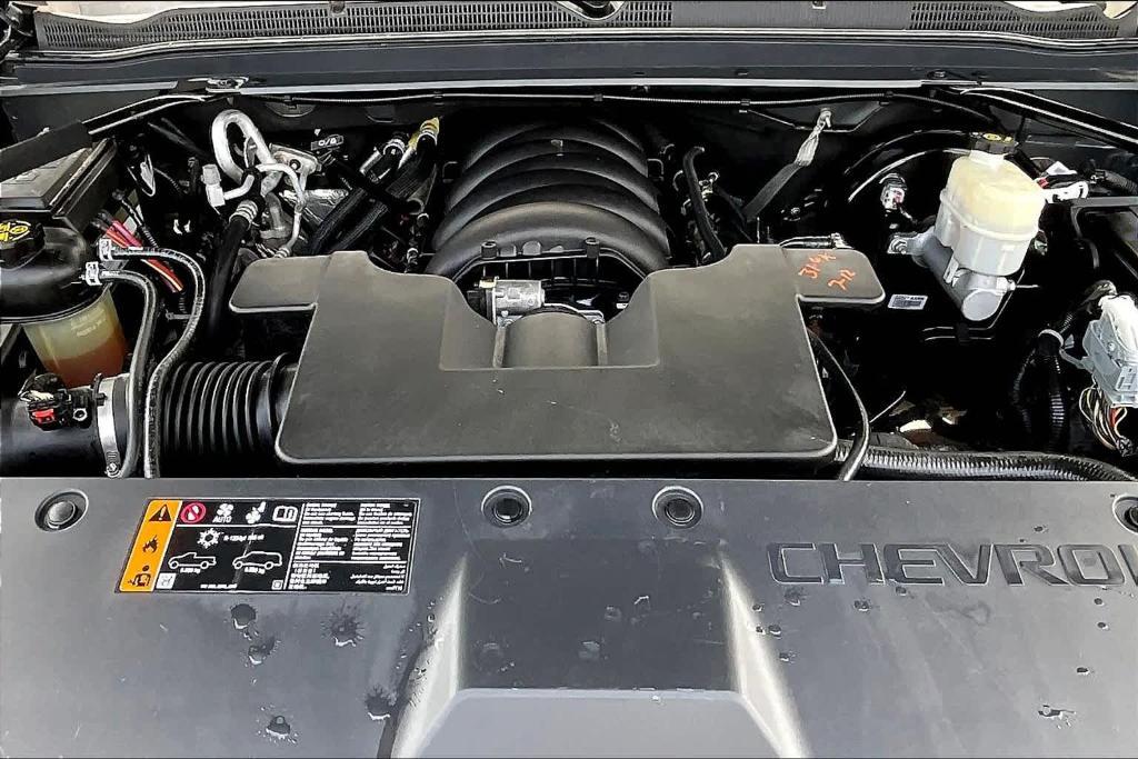 used 2020 Chevrolet Suburban car, priced at $27,600