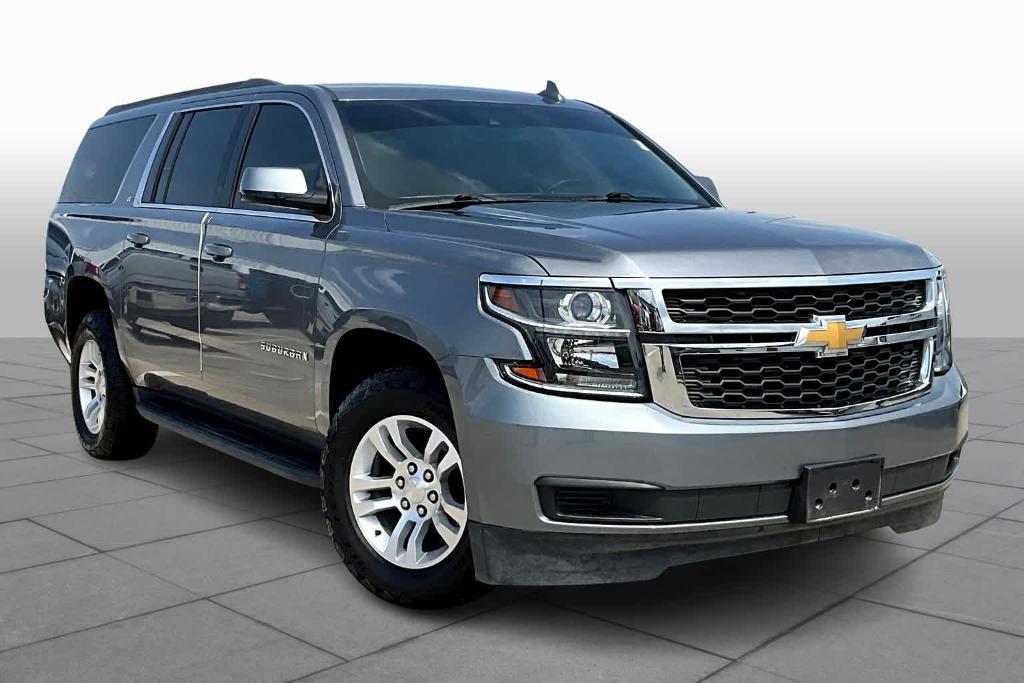 used 2020 Chevrolet Suburban car, priced at $27,600