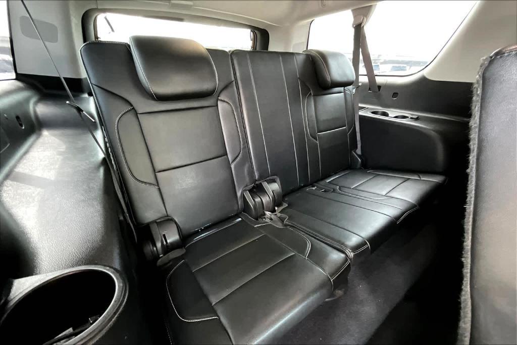 used 2020 Chevrolet Suburban car, priced at $27,600