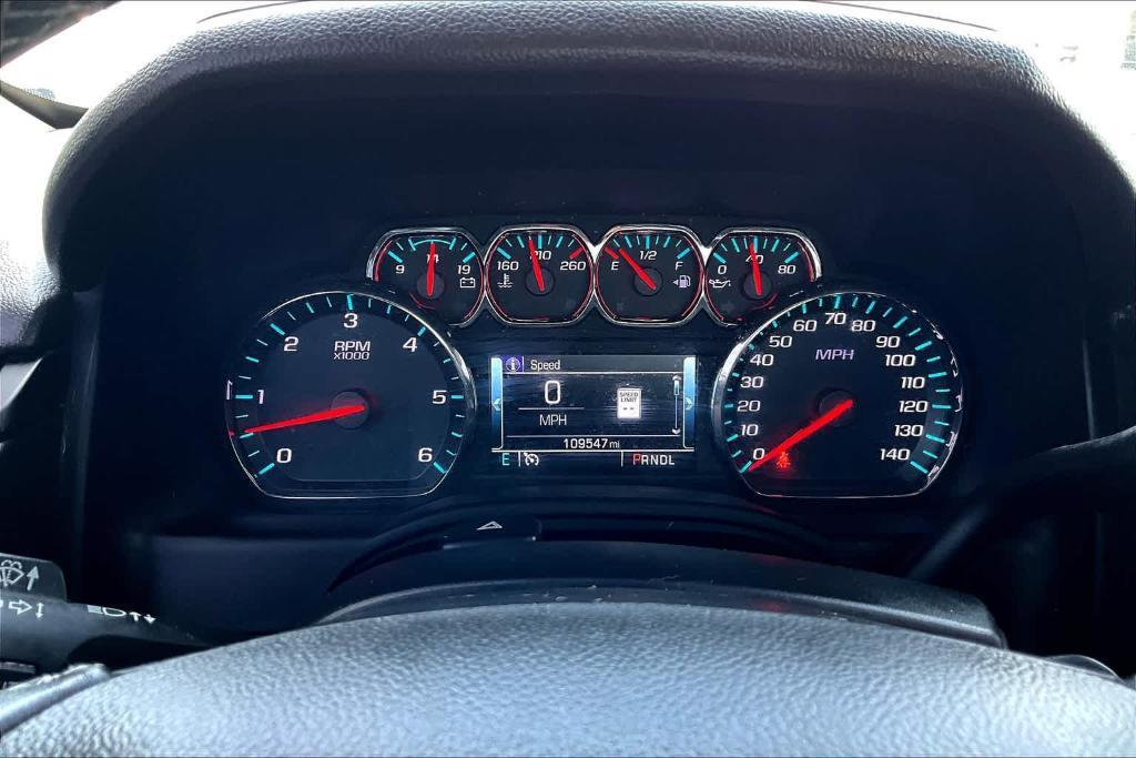 used 2020 Chevrolet Suburban car, priced at $27,600