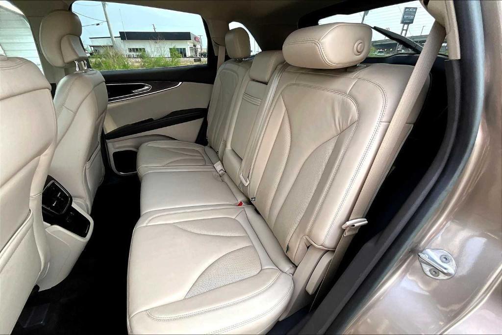 used 2019 Lincoln Nautilus car, priced at $18,900