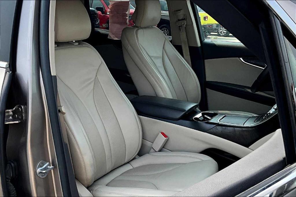 used 2019 Lincoln Nautilus car, priced at $18,900