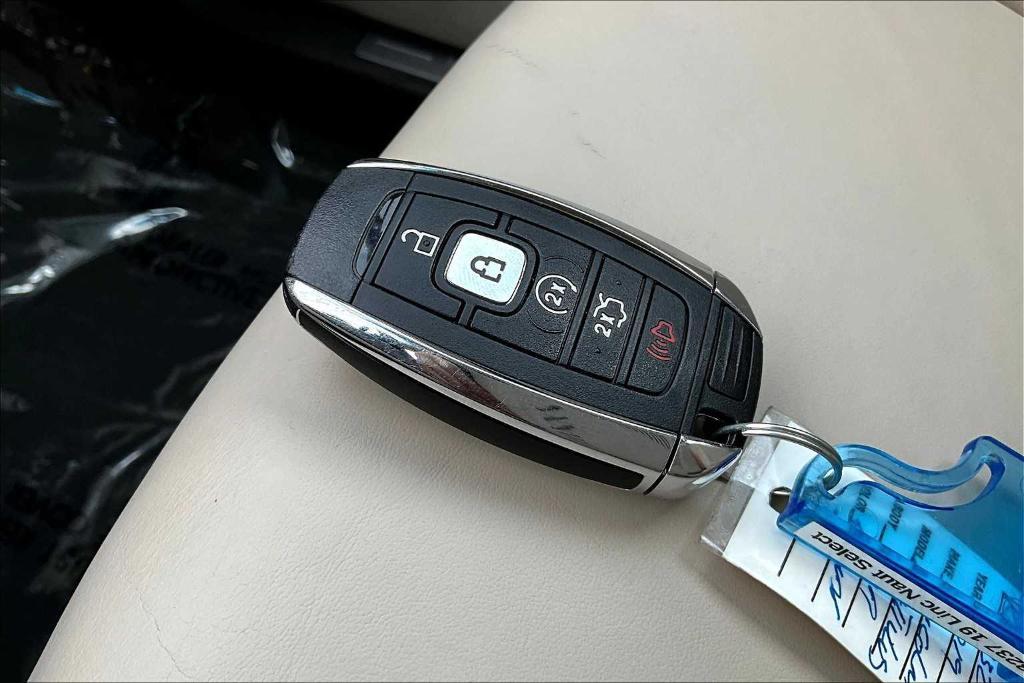 used 2019 Lincoln Nautilus car, priced at $18,900