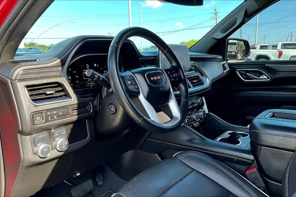 used 2023 GMC Yukon XL car, priced at $50,900