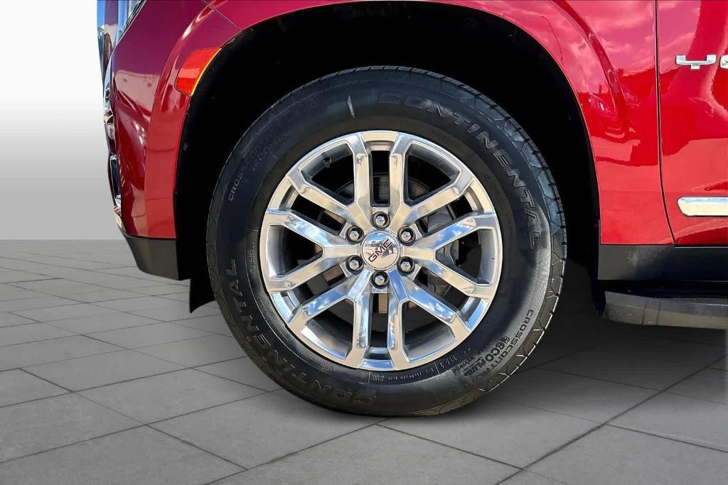 used 2023 GMC Yukon XL car, priced at $50,900