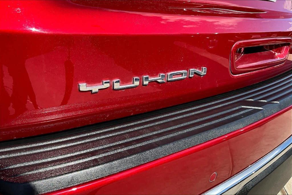 used 2023 GMC Yukon XL car, priced at $50,900