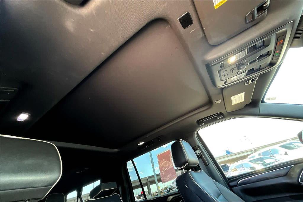 used 2023 GMC Yukon XL car, priced at $50,900
