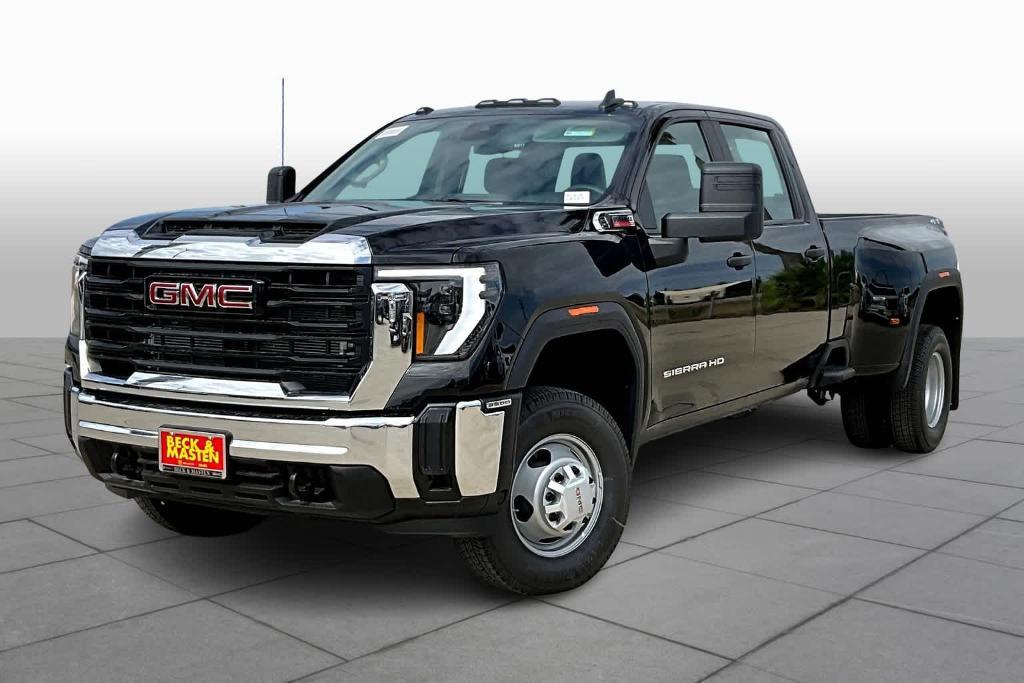 new 2025 GMC Sierra 3500 car, priced at $67,580