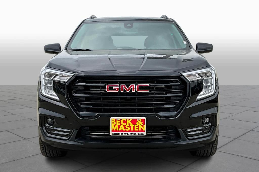 new 2024 GMC Terrain car, priced at $35,082