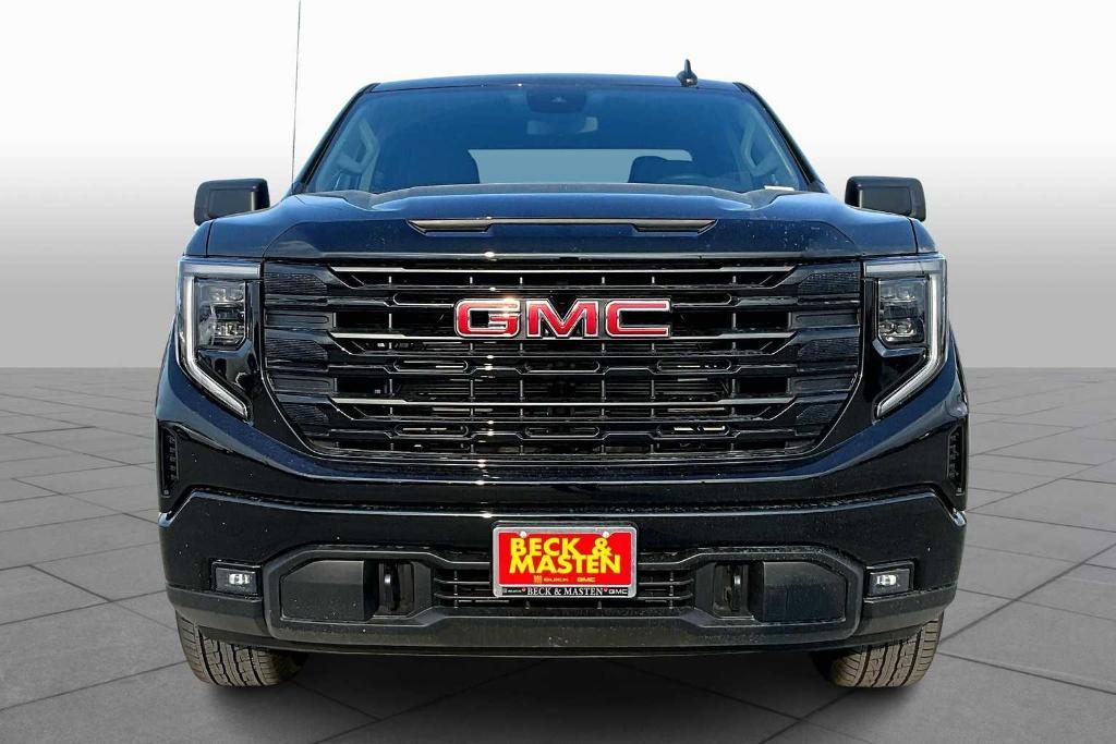 new 2025 GMC Sierra 1500 car, priced at $52,090