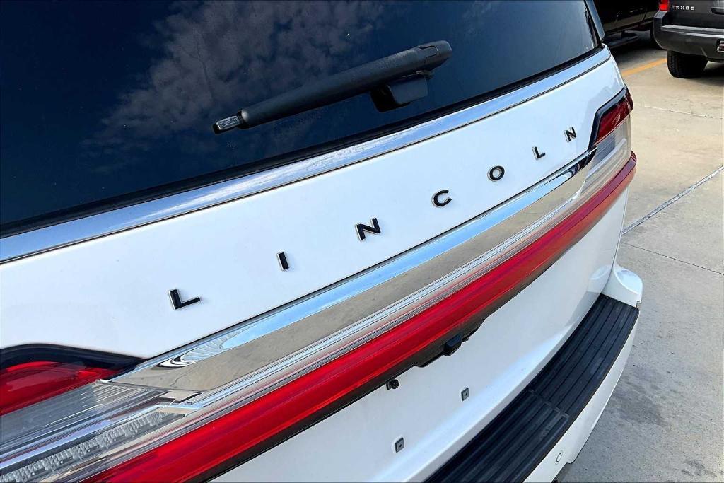 used 2019 Lincoln Navigator car, priced at $39,471