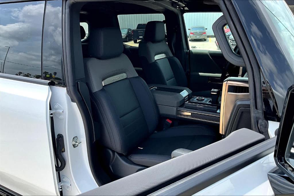 used 2025 GMC HUMMER EV SUV car, priced at $89,900