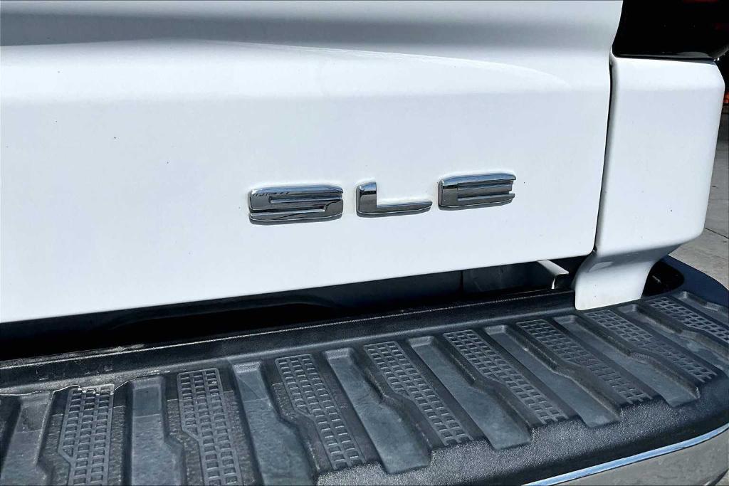 used 2022 GMC Sierra 1500 Limited car, priced at $34,600