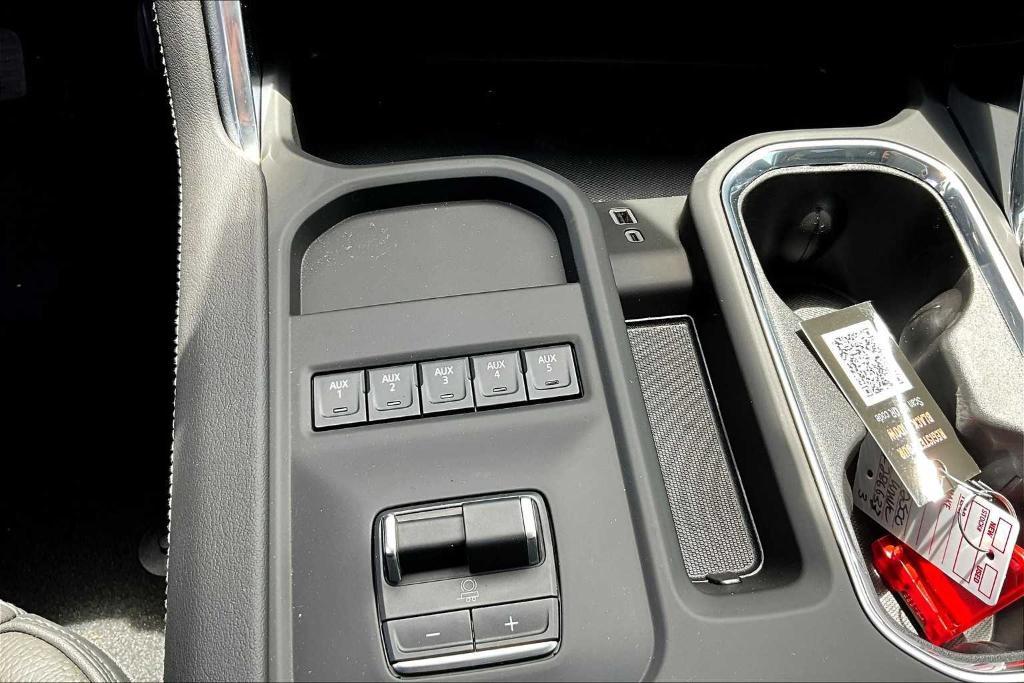 new 2025 GMC Sierra 2500 car, priced at $103,630