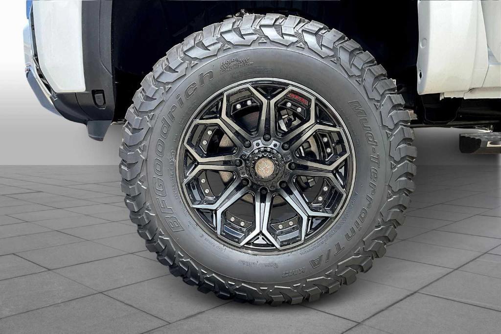 new 2025 GMC Sierra 2500 car, priced at $103,630