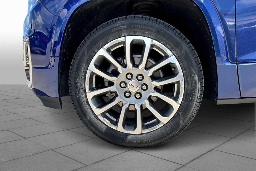 used 2023 GMC Acadia car, priced at $39,138