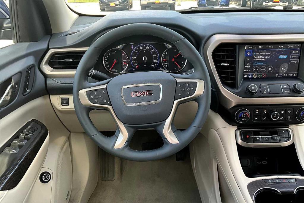 used 2023 GMC Acadia car, priced at $39,138