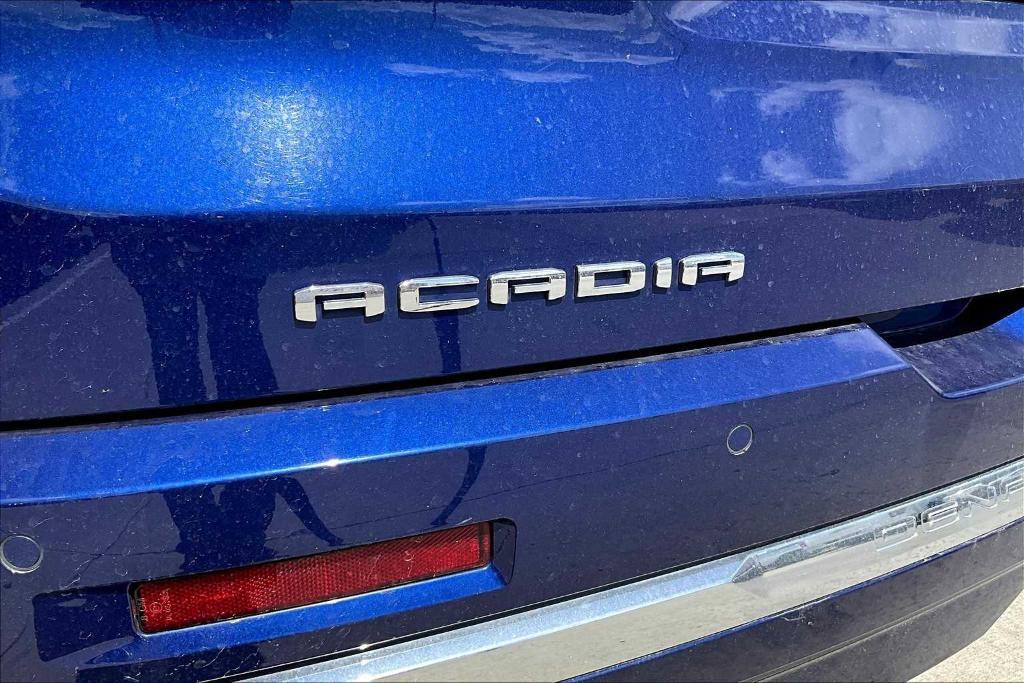 used 2023 GMC Acadia car, priced at $39,138