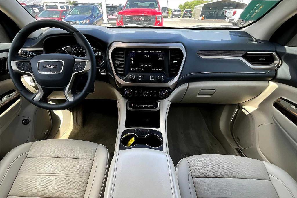 used 2023 GMC Acadia car, priced at $39,138