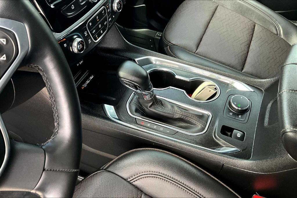 used 2023 Chevrolet Traverse car, priced at $39,995