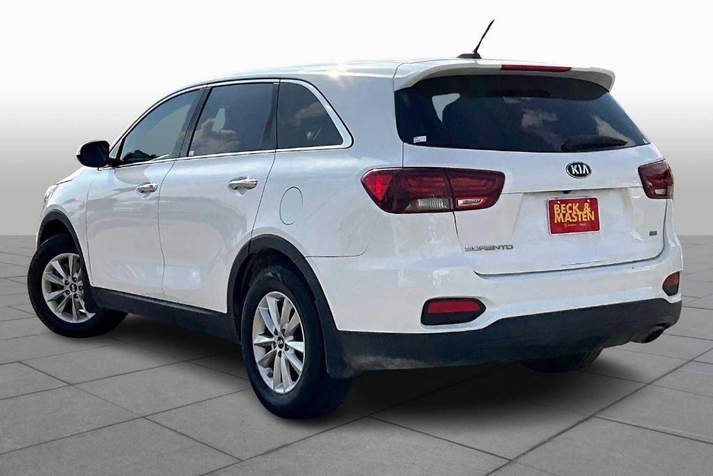 used 2019 Kia Sorento car, priced at $15,400