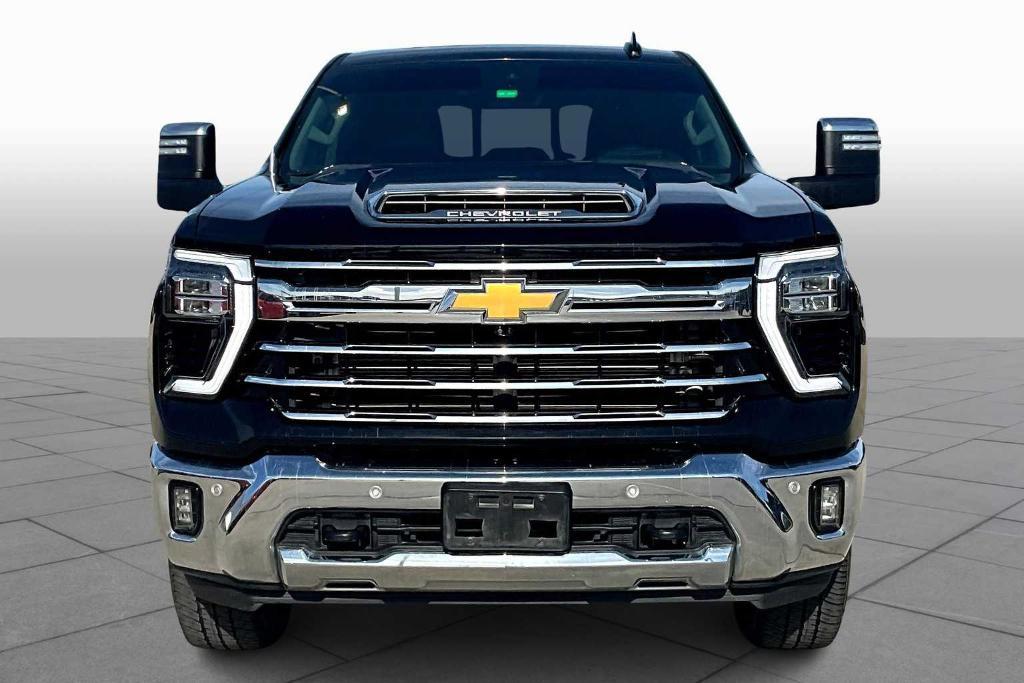 used 2024 Chevrolet Silverado 2500 car, priced at $60,893
