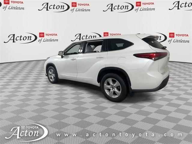used 2022 Toyota Highlander car, priced at $32,000